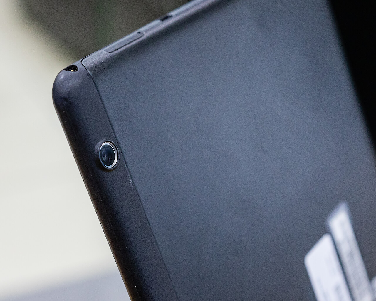 Планшет Huawei MediaPad T5 3GB/32GB LTE (черный)