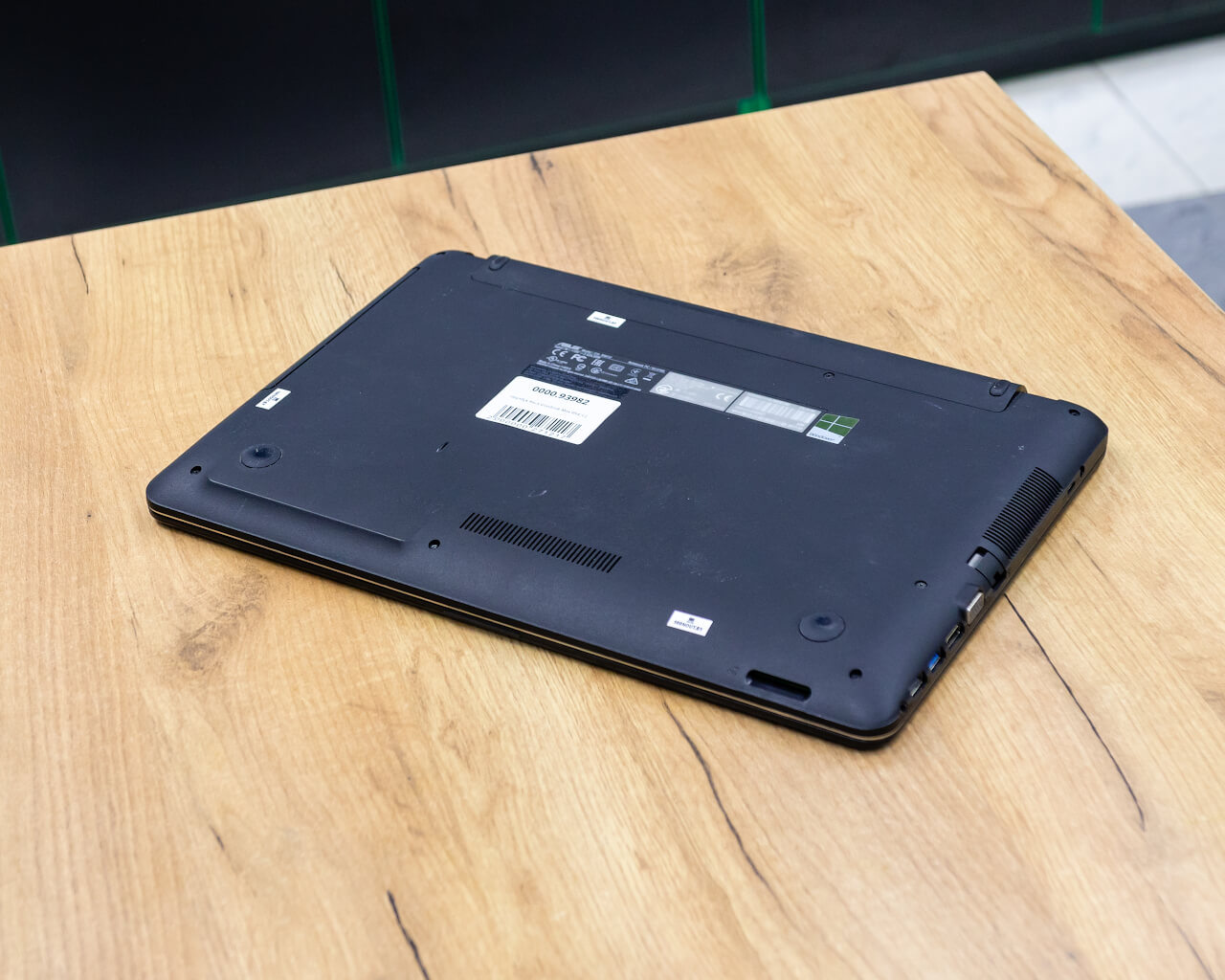 Ноутбук Asus VivoBook Max R541UJ