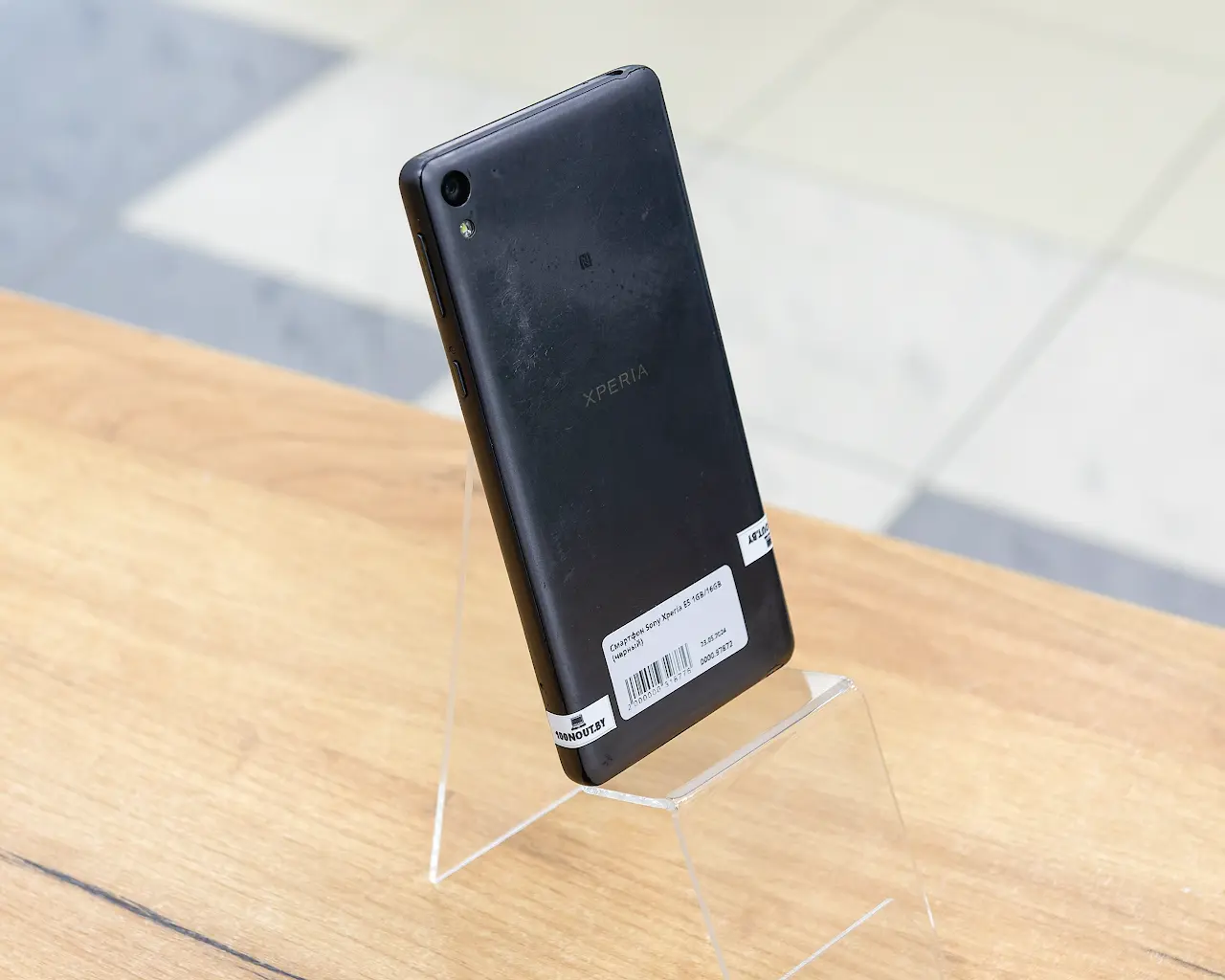 Смартфон Sony Xperia E5 1GB/16GB (черный) б/у купить недорого в Минске -  100NOUT