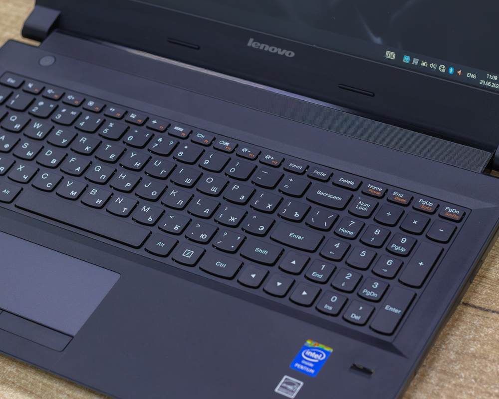 Ноутбук Lenovo B50-30 (HD/Pentium N3530/8GB/SSD 256GB)