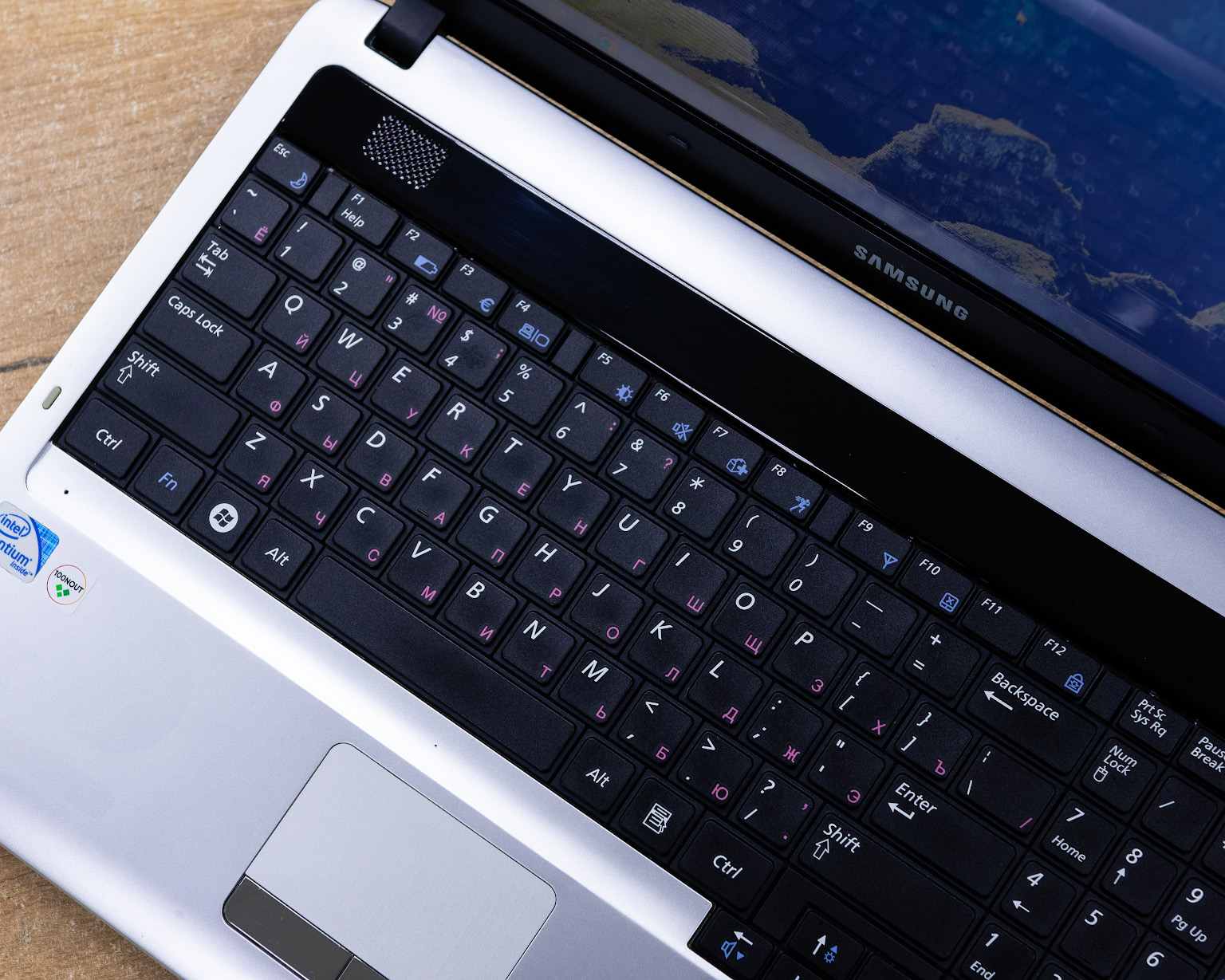Ноутбук Samsung RV508