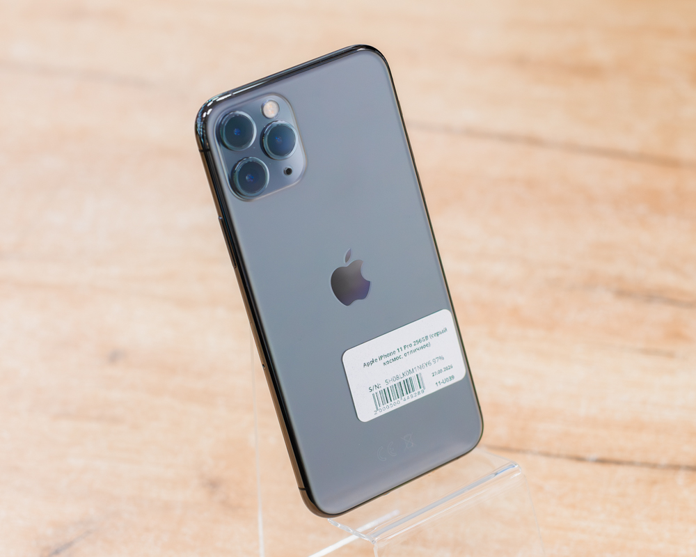 Apple iPhone 11 Pro 256GB (серый космос, отличное)