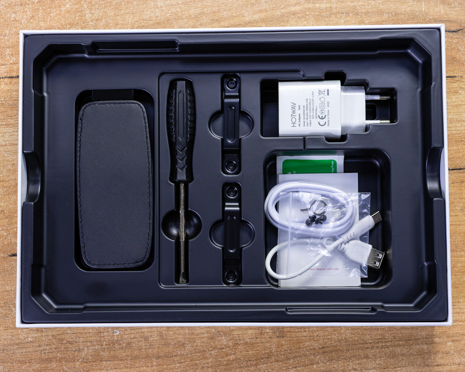 (новый.) Игровой противоударный планшет  Hotwav Tab R9 Pro 6GB/256GB (красный)