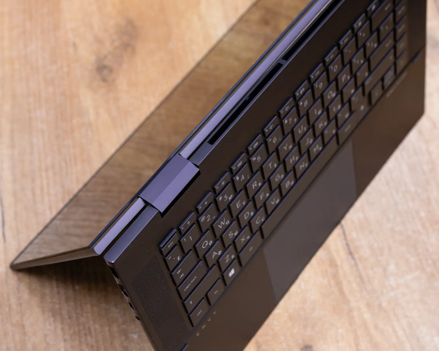 Ноутбук 2-в-1 HP ENVY x360 15-eu (FHD IPS/Ryzen 5 5500U/16GB/SSD 512GB)