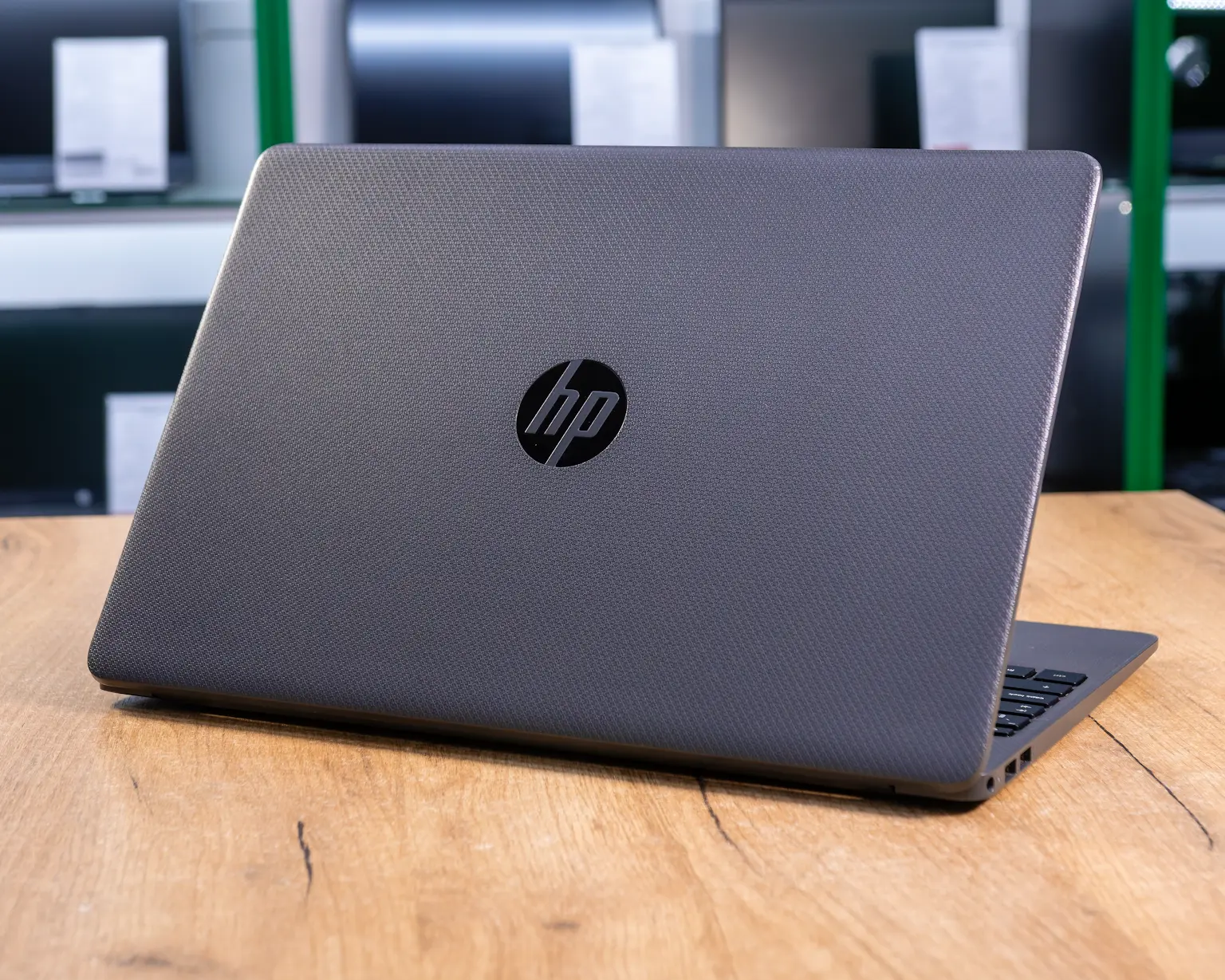 Ноутбук HP 15s-fq