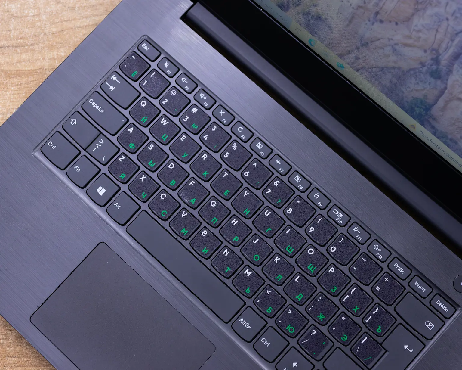 Ноутбук Lenovo V330-14IKB (FHD/i5-8gen/8GB/SSD 256GB)