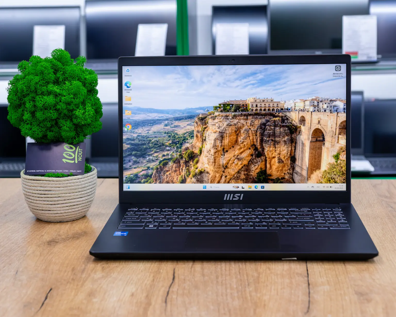 Ноутбук MSI Modern 15 B12M (FHD IPS/i3-12gen/8GB/SSD 256GB)