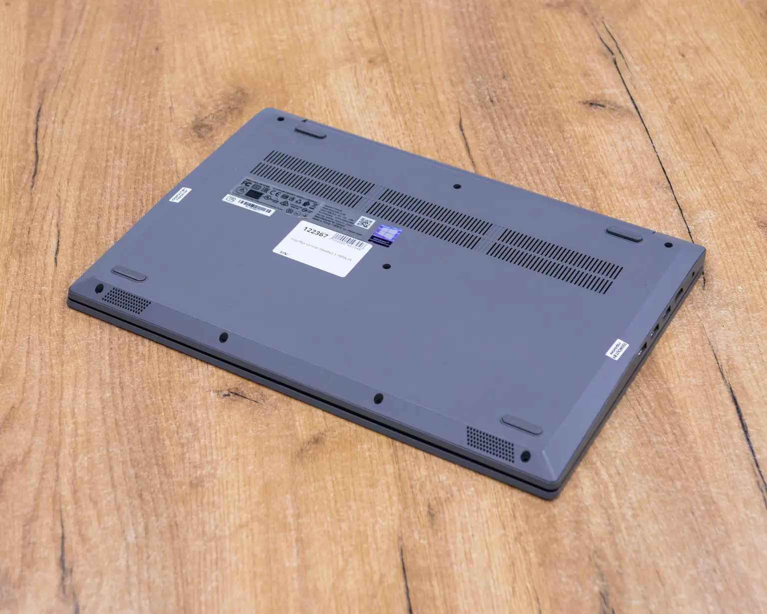 Ноутбук Lenovo IdeaPad 3 15IML05