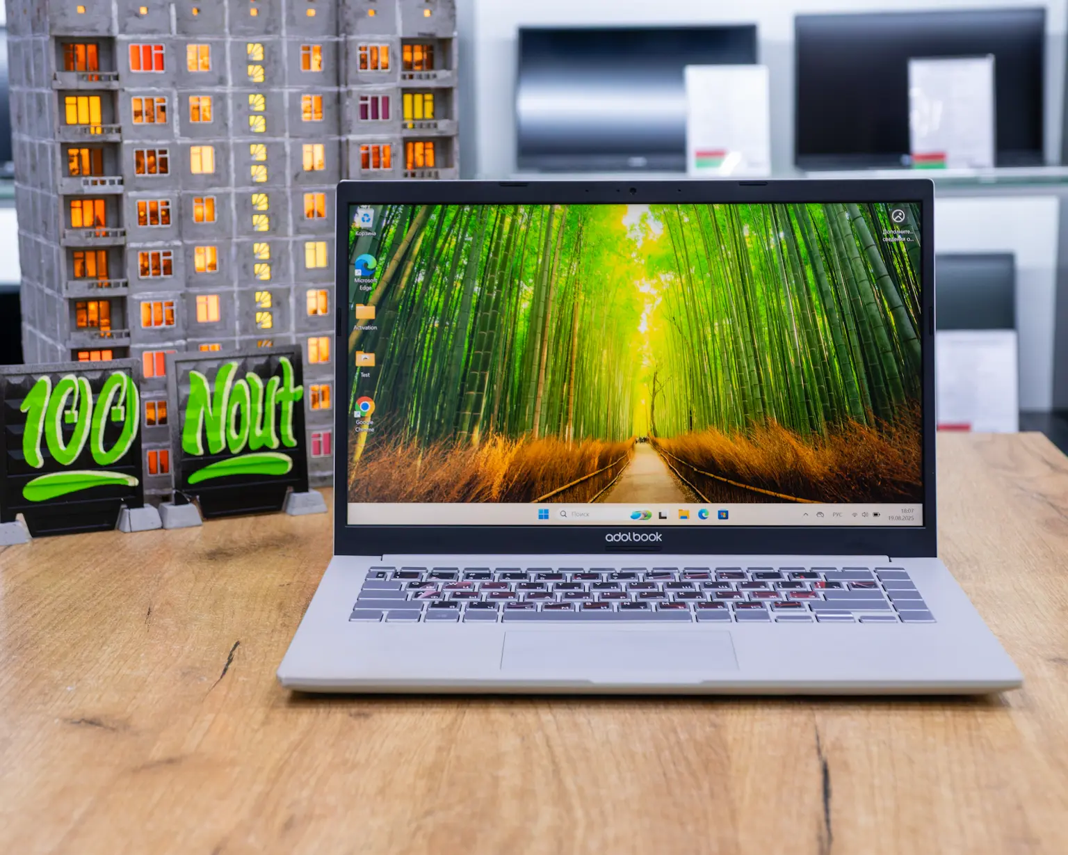 Ноутбук ASUS Adolbook ADOL 14 (FHD IPS/i3-11gen/8GB/SSD 512GB)