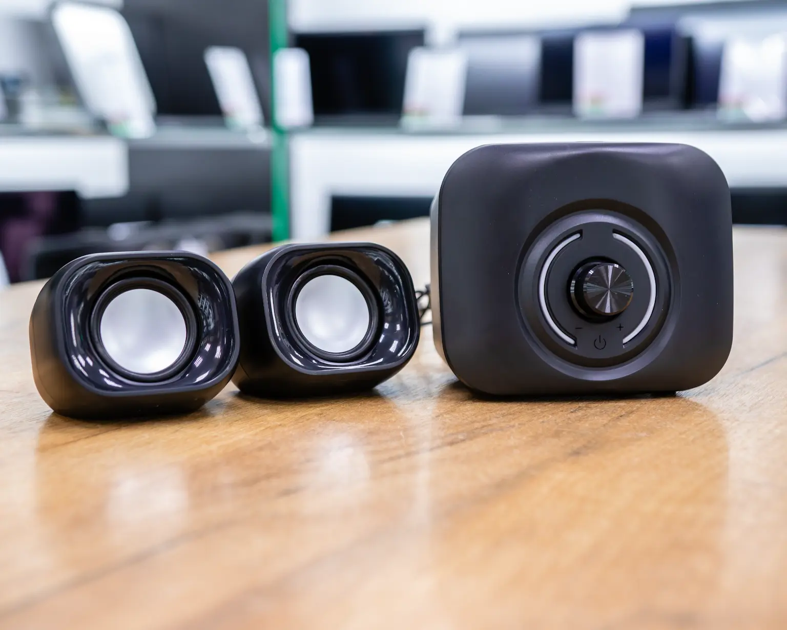 Колонки для компьютера JBH CS-03, с сабвуфером.