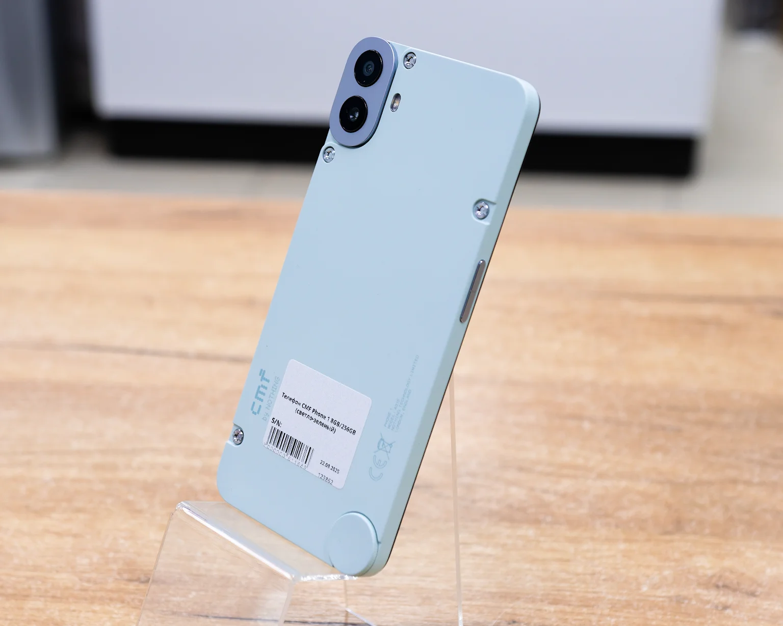 CMF Phone 1 8GB/256GB (светло-зеленый, отличное)