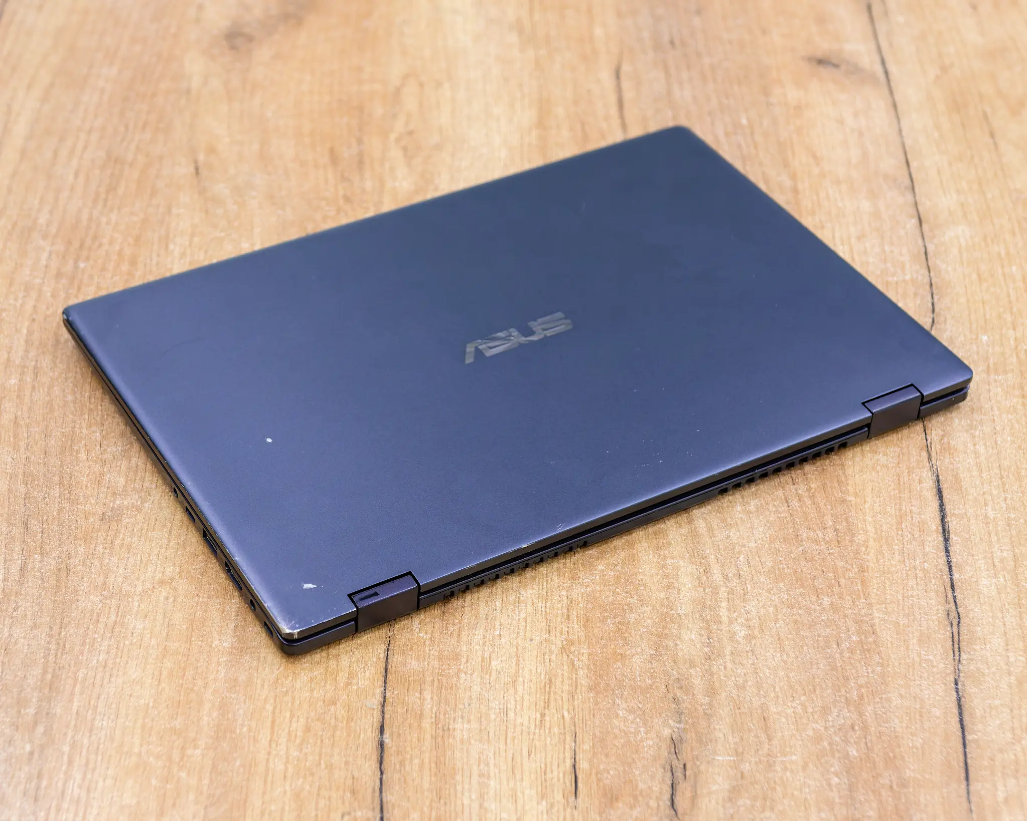 Ноутбук 2-в-1 ASUS VivoBook Flip 14 TP412FA