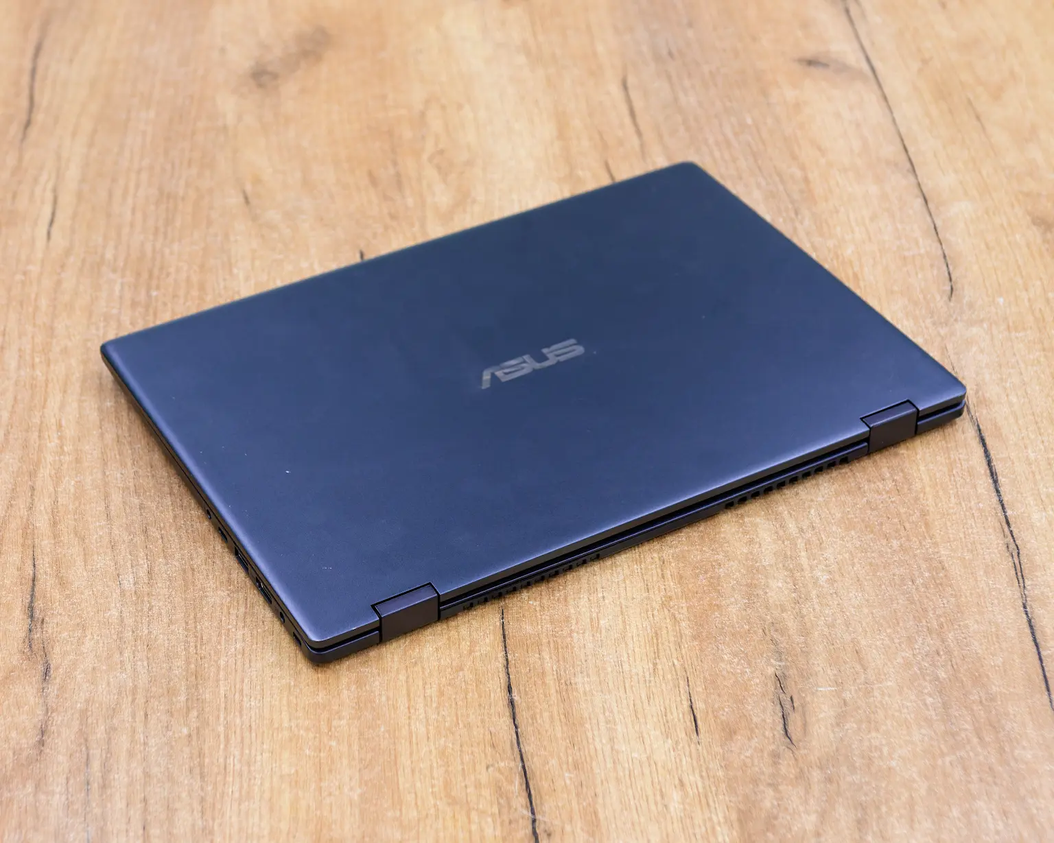 Ноутбук 2-в-1 ASUS VivoBook Flip 14 TP412FA