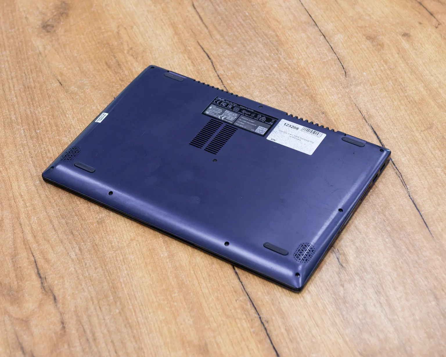 Ноутбук 2-в-1 ASUS VivoBook Flip 14 TP412FA