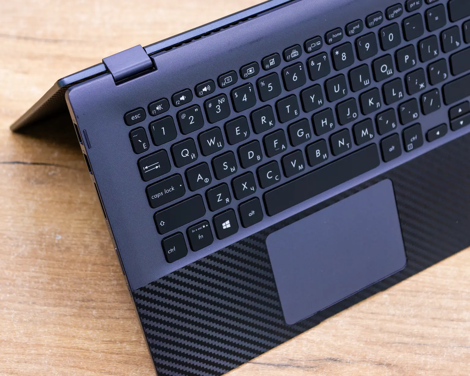 Ноутбук 2-в-1 ASUS VivoBook Flip 14 TP412FA