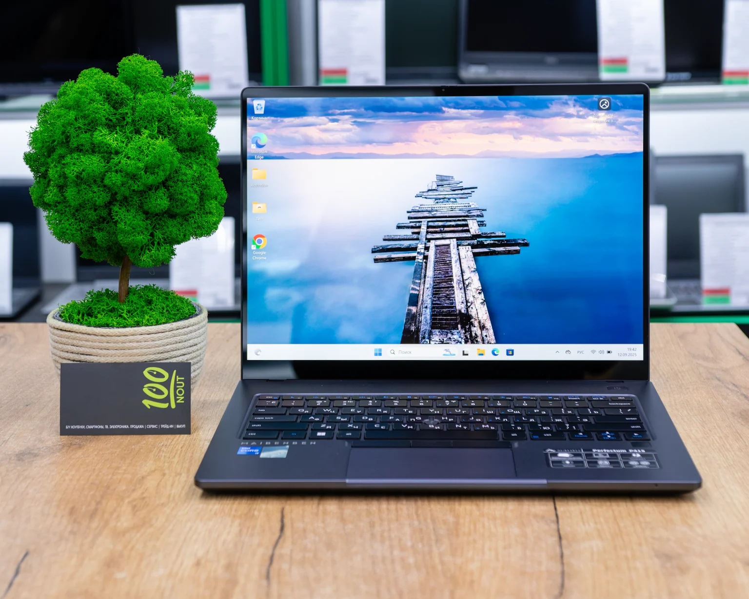 Ноутбук Maibenben P415 P4153HB0LGRE0 (3K IPS/i3-11gen/8GB/SSD 512GB)