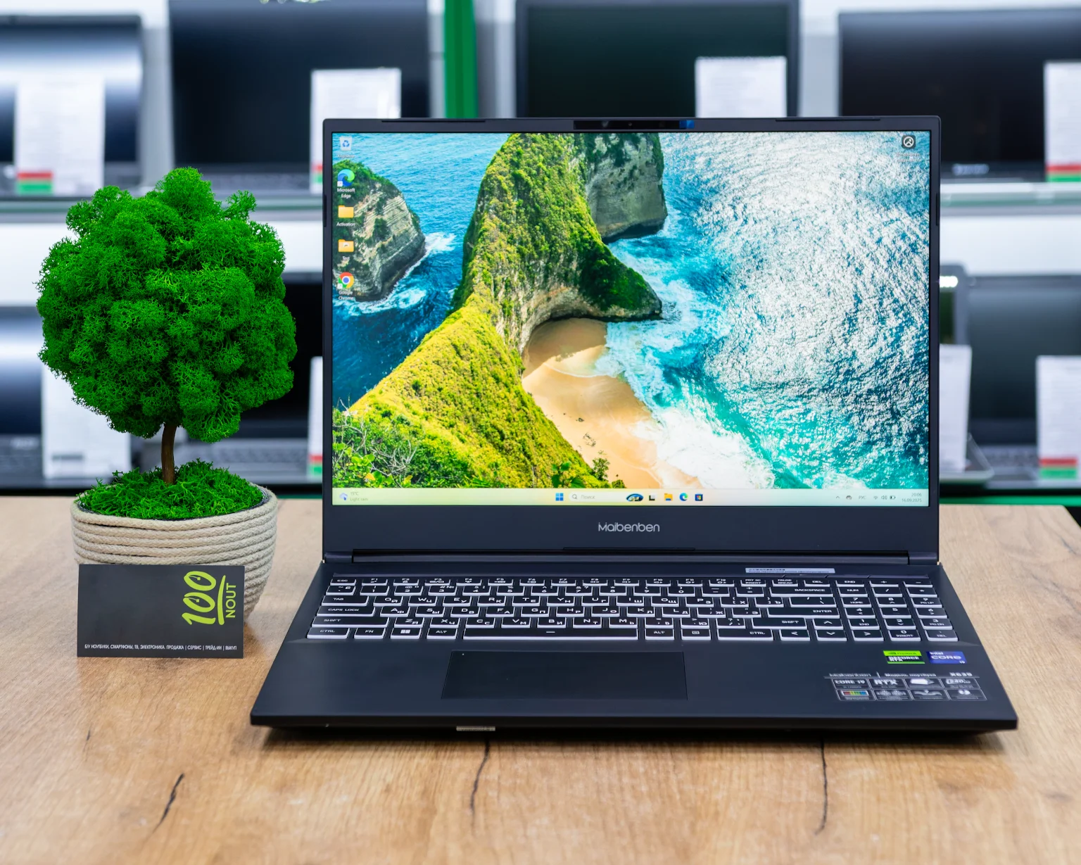 Игровой ноутбук Maibenben X639 X639QSFQLBRE0 (240Hz/i9-13gen/RTX 4080 12GB/16GB/SSD 512GB)