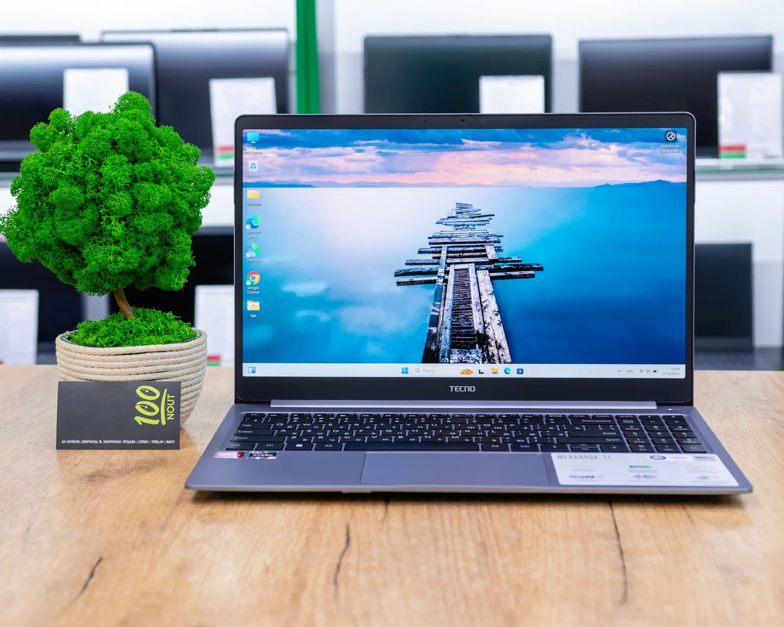 Ноутбук Tecno MegaBook T1 (FHD IPS/Ryzen 5 5560U/16GB/SSD 512GB)