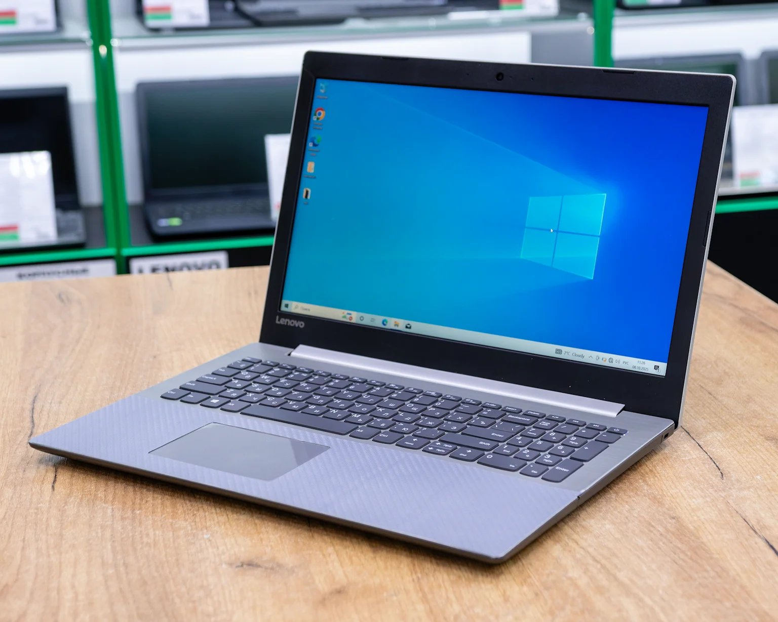 Ноутбук Lenovo IdeaPad 330-15IKB (FHD/i5-8gen/Radeon 530 2GB/8GB/SSD 256GB)