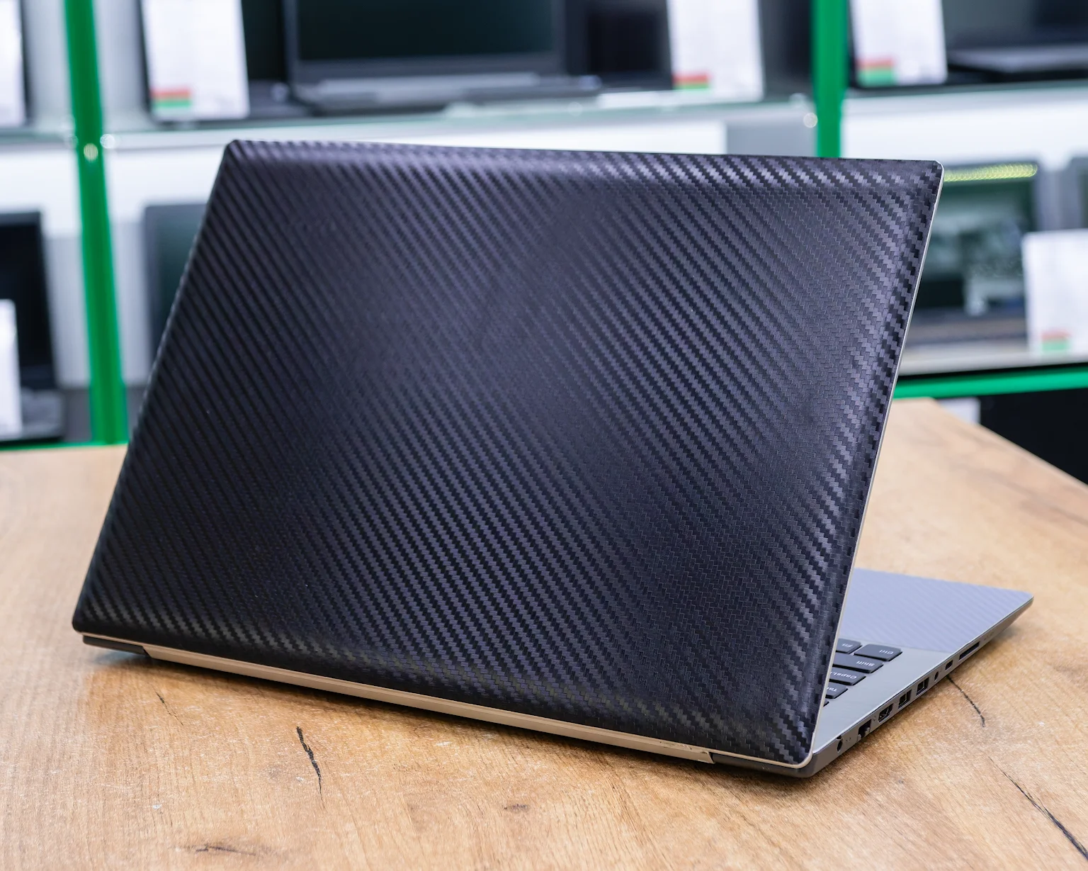 Ноутбук Lenovo IdeaPad 330-15IKB (FHD/i5-8gen/Radeon 530 2GB/8GB/SSD 256GB)