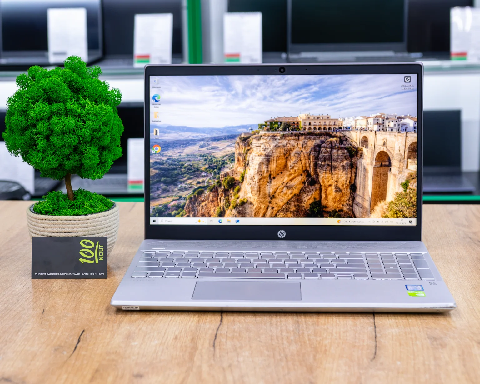 Ноутбук HP Pavilion 15-cs (FHD IPS/i3-8gen/GeForce MX130 2GB/8GB/SSD 256GB)