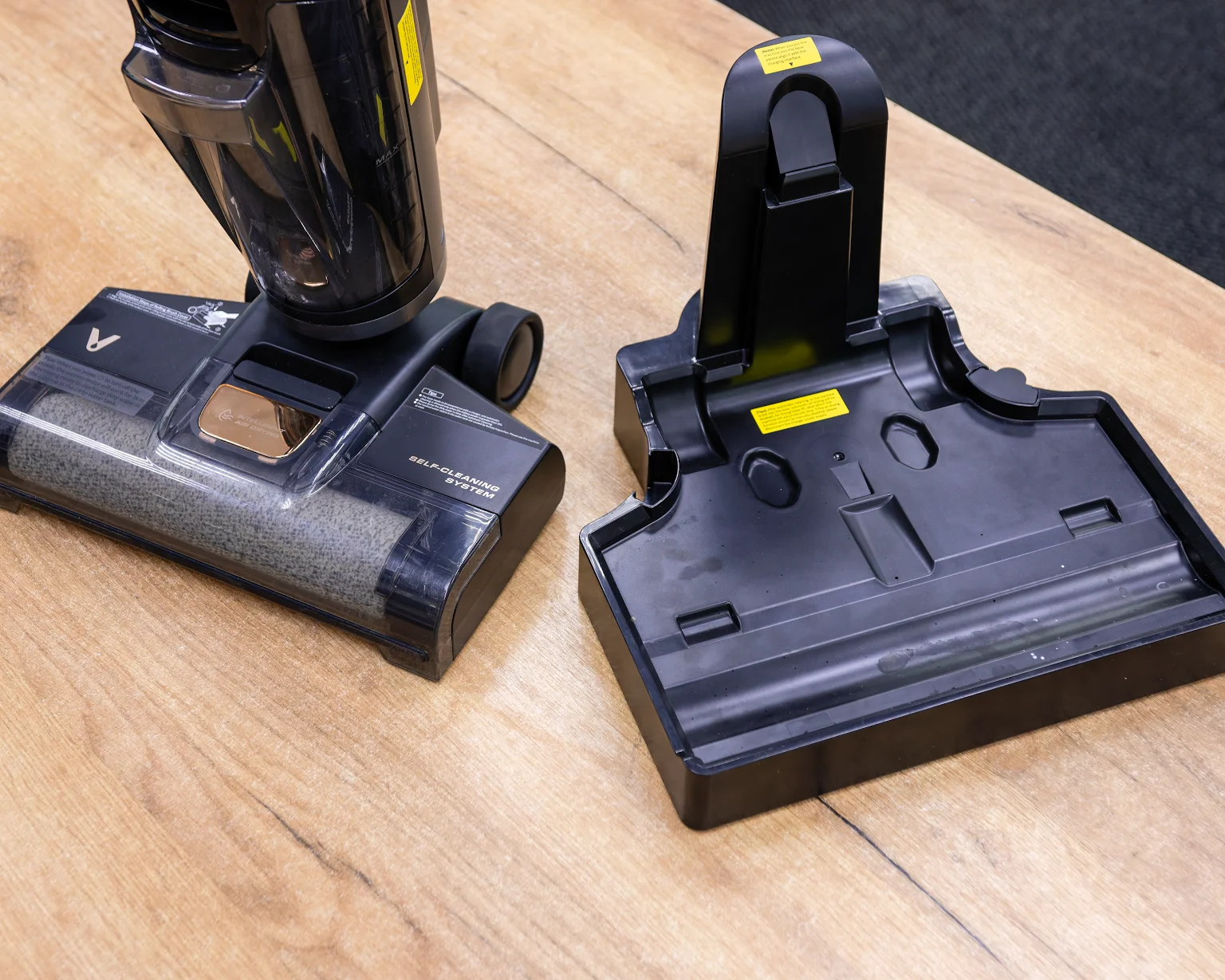 Вертикальный пылесос с влажной уборкой Viomi Cyber Cordless Wet-Dry Vacuum Cleaner VXXD02 YMVX295CN (Международная версия)