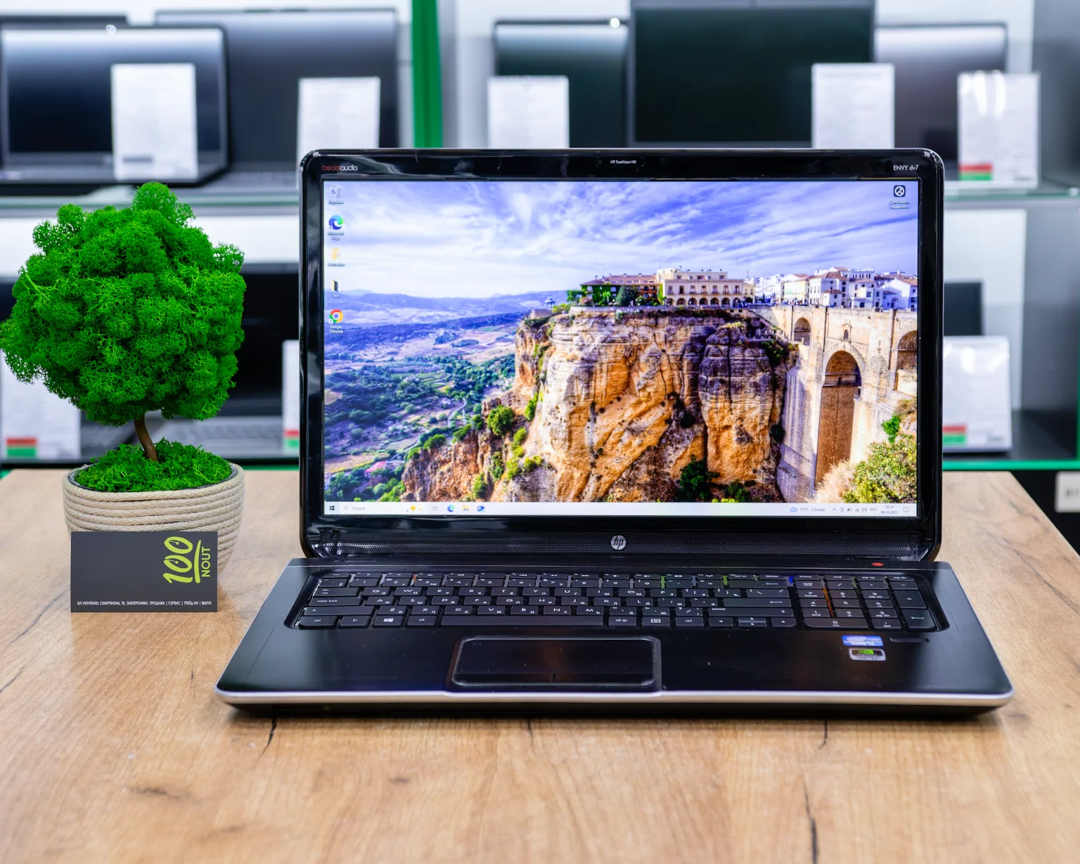 Ноутбук HP Envy dv7-7262er (FHD/i5-3gen/GT 630M 2GB/8GB/SSD 256GB)