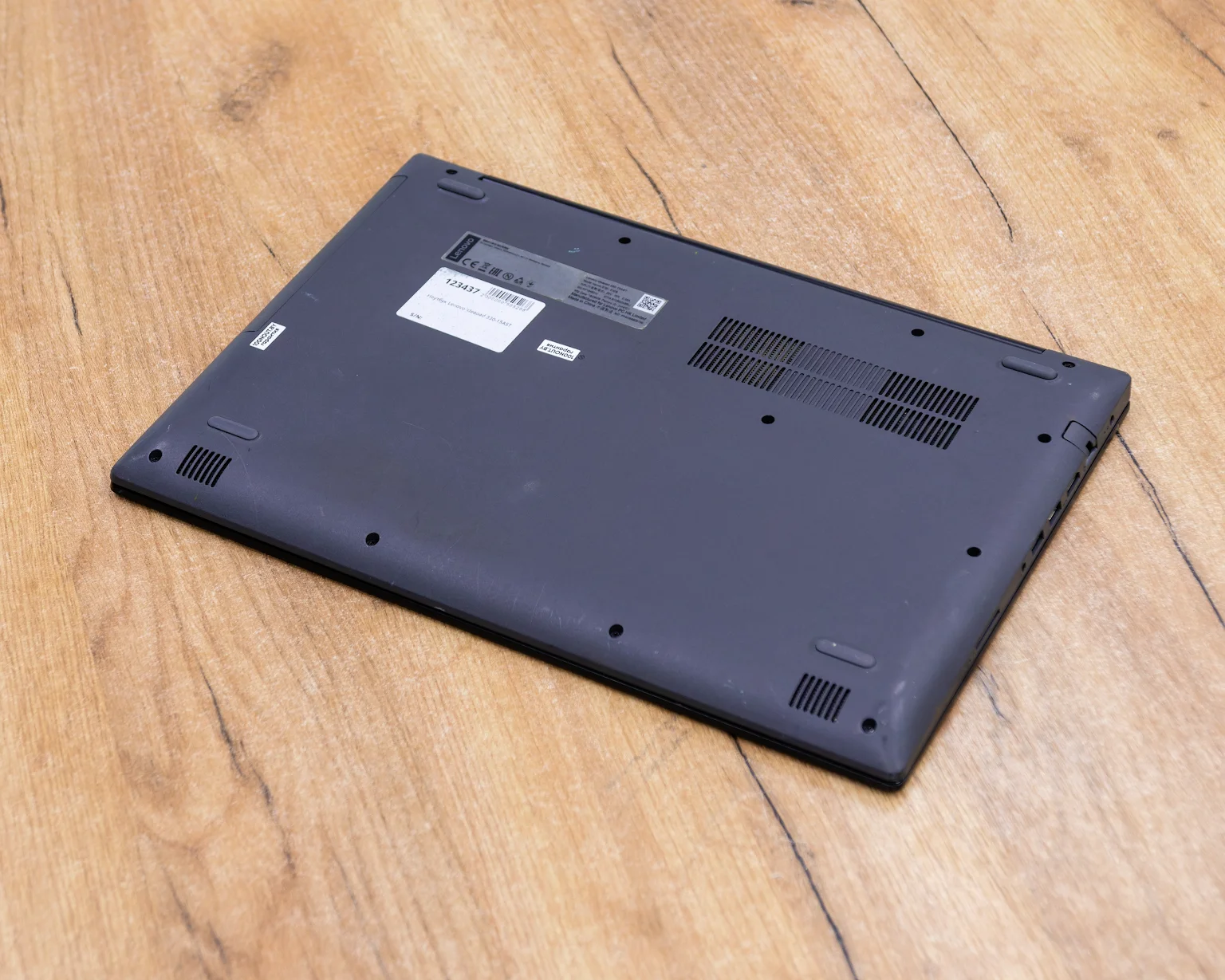 Ноутбук Lenovo ideapad 330-15AST (FHD/AMD E2-9000/4GB/HDD 500GB)