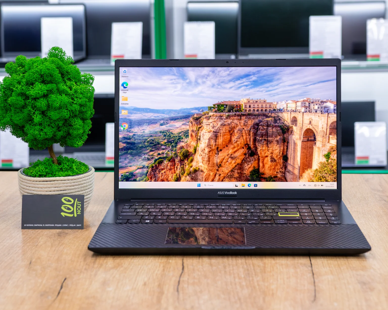 Ноутбук Asus Vivobook K513E (FHD OLED/i3-11gen/16GB/SSD 256GB)