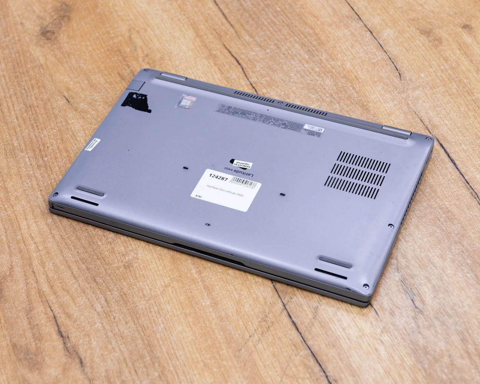 Ноутбуки Dell Latitude 5420 (FHD IPS/i3-11gen/8GB/SSD 256GB)