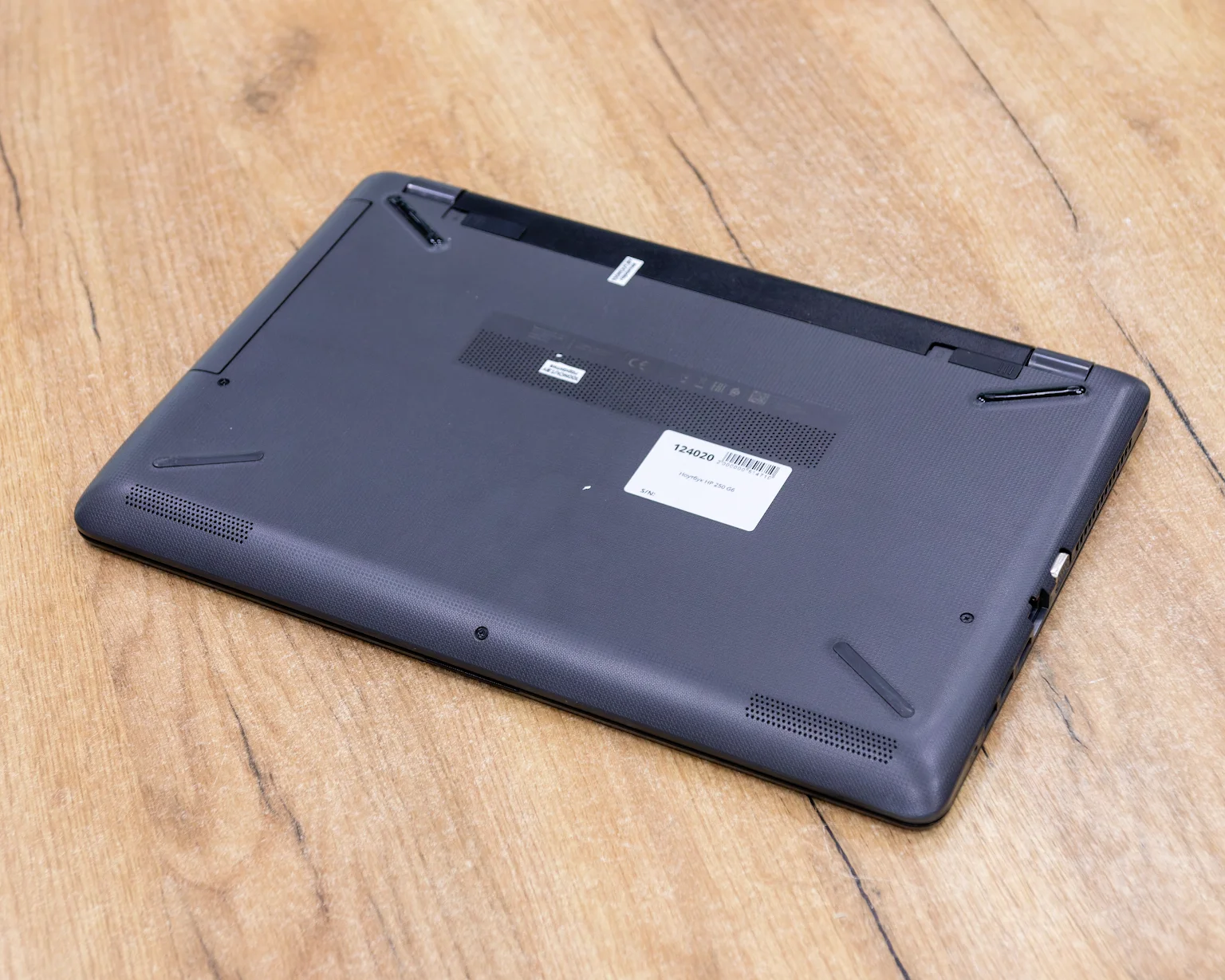 Ноутбук HP 250 G6 (HD/i5-7gen/8GB/SSD 256GB)