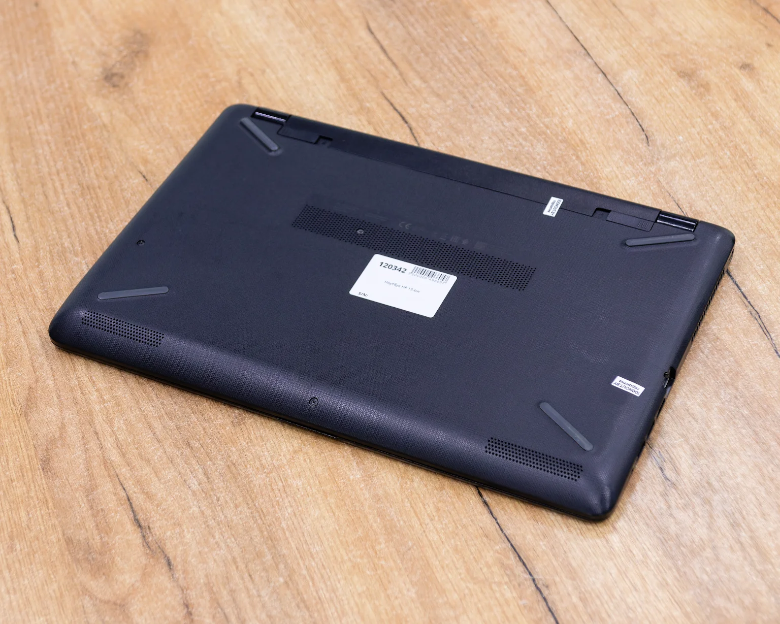 Ноутбук НР 15-bw (FHD/A6-9220/Radeon 520 2GB/8GB/SSD 256GB)