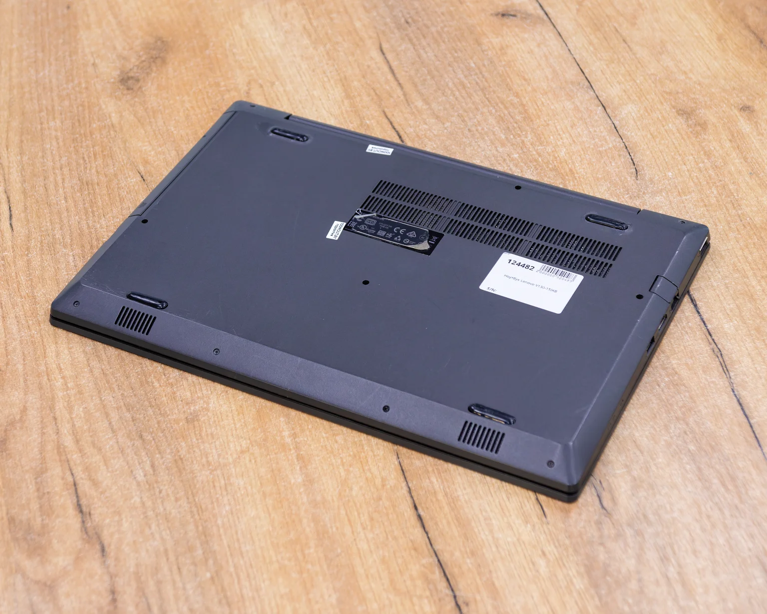 Ноутбук Lenovo V130-15IKB (FHD/Pentium 4417U/8GB/SSD 240GB)