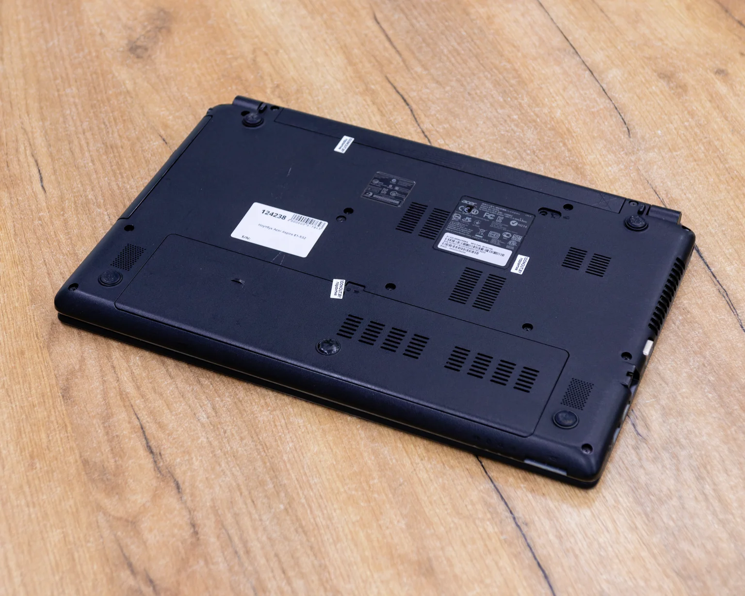 Ноутбук Acer Aspire E1-532 (HD/Celeron 2955U/4GB/SSD 120GB)