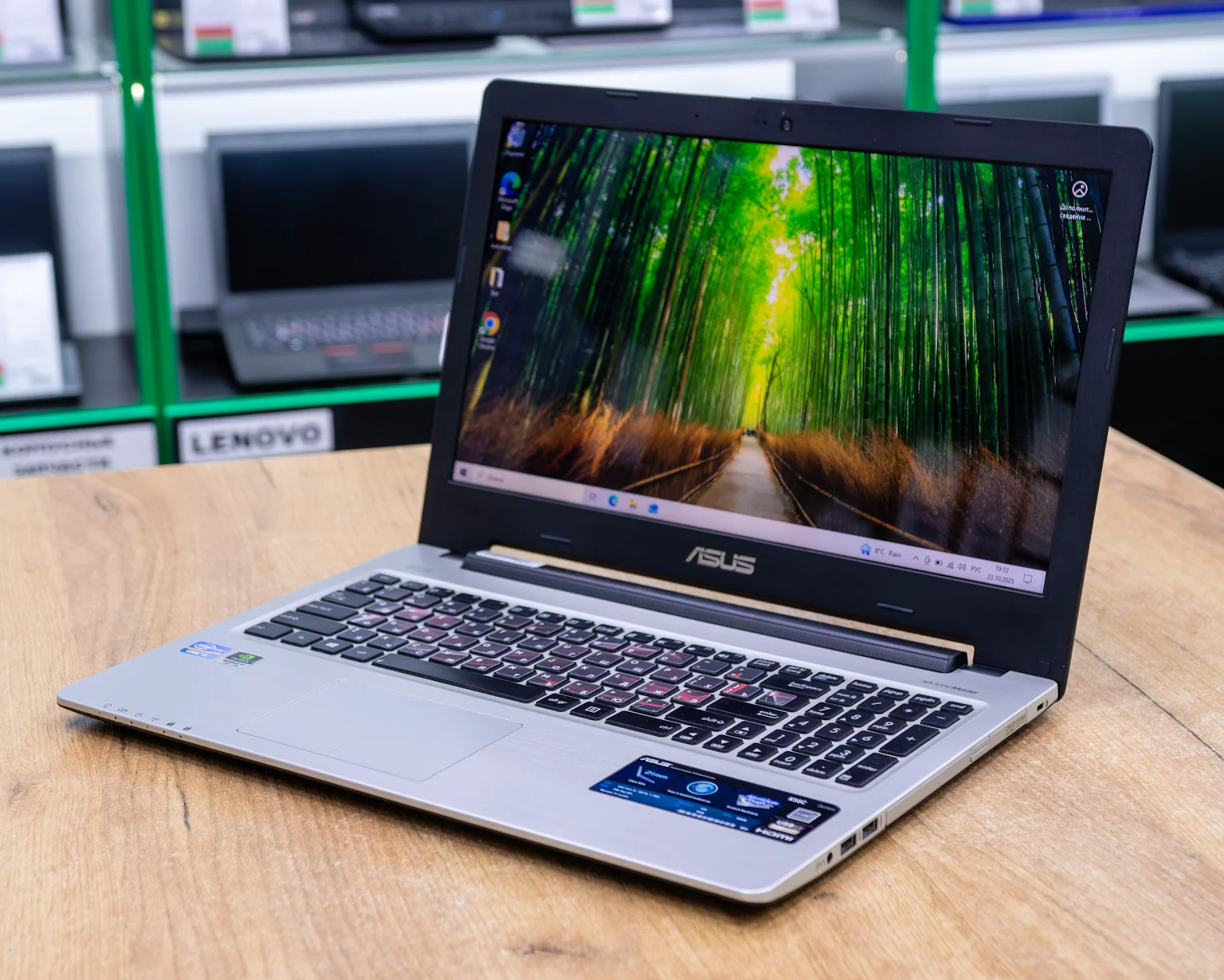 Ноутбук Asus K56CM (HD/i5-3gen/GT 635M 2GB/8GB/SSD 256GB)