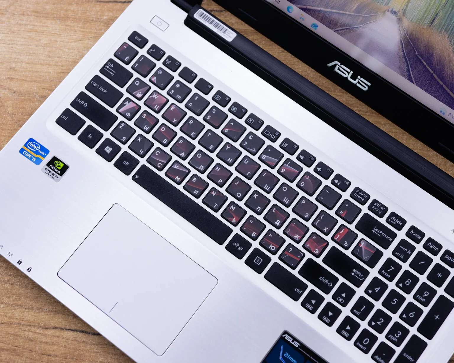 Ноутбук Asus K56CM (HD/i5-3gen/GT 635M 2GB/8GB/SSD 256GB)