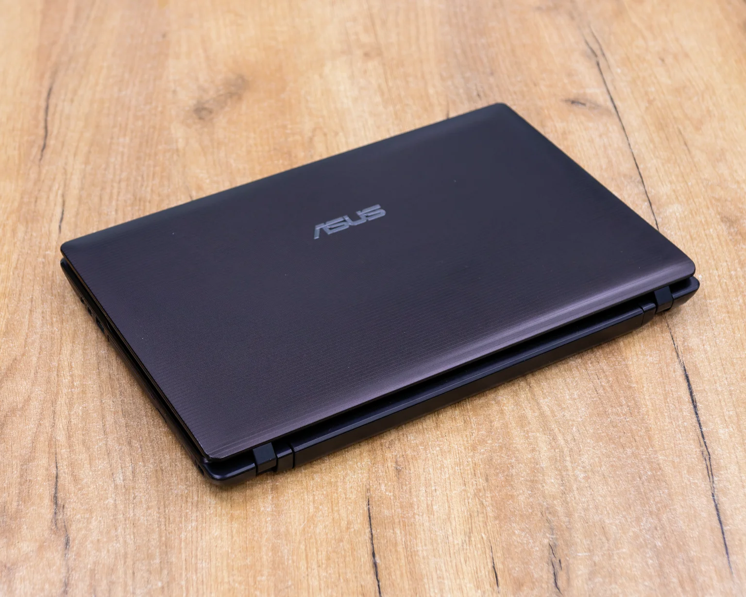 Ноутбук Asus X53B (HD/AMD E-450/Radeon HD 6470M 1GB/4GB/HDD 500GB)