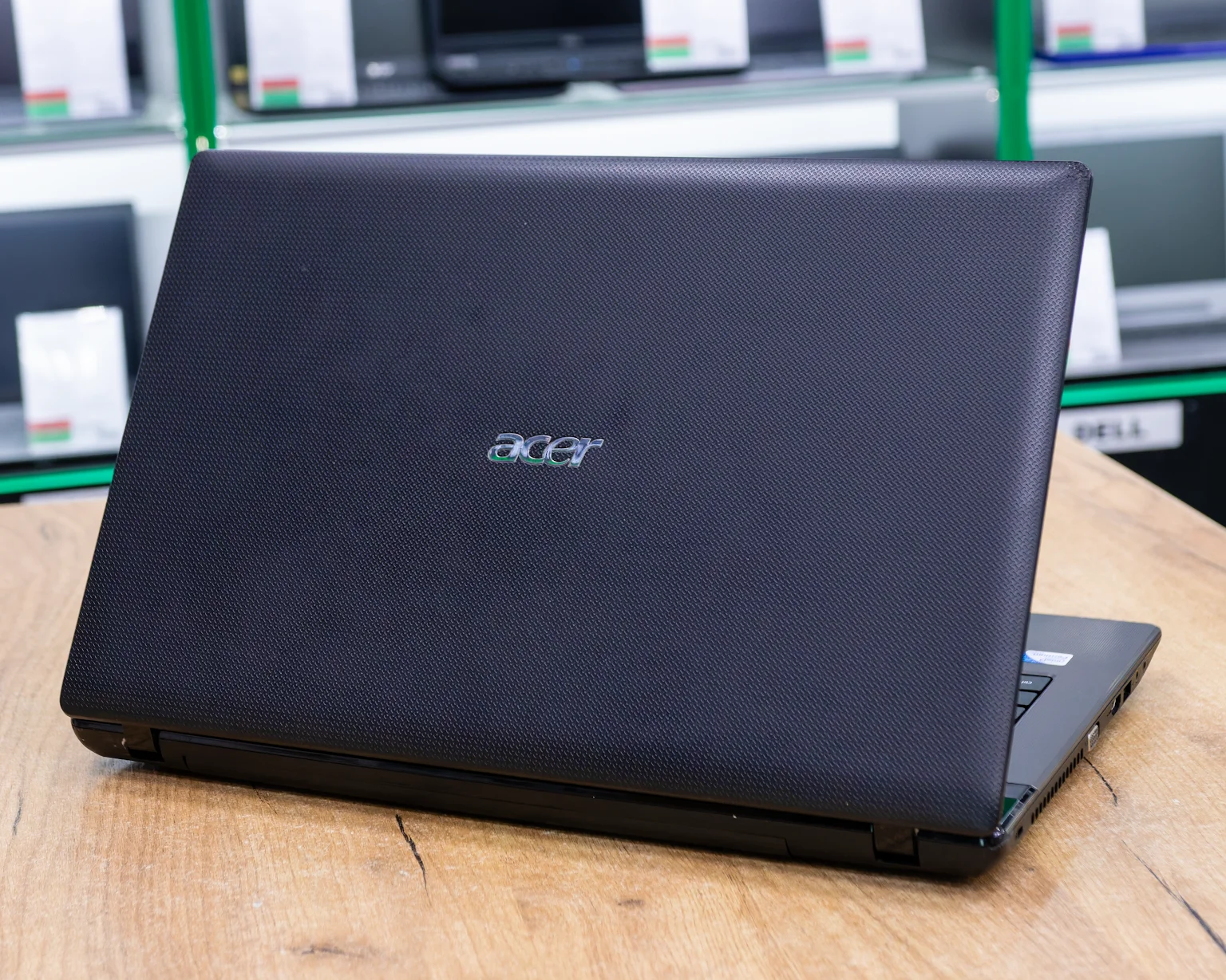 Ноутбук Acer Aspire 7750ZG (HD+/Pentium B960/Radeon HD 7670M 1GB/8GB/SSD 120GB)