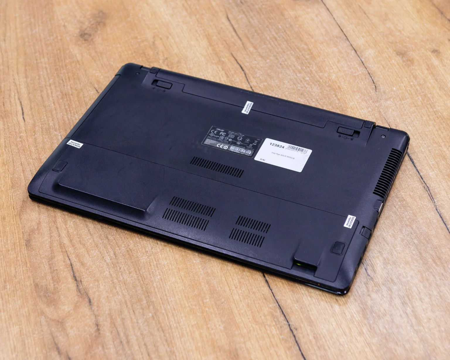 Ноутбук ASUS X550LB (HD/i3-4gen/GT 740M 2GB/8GB/SSD 256GB)