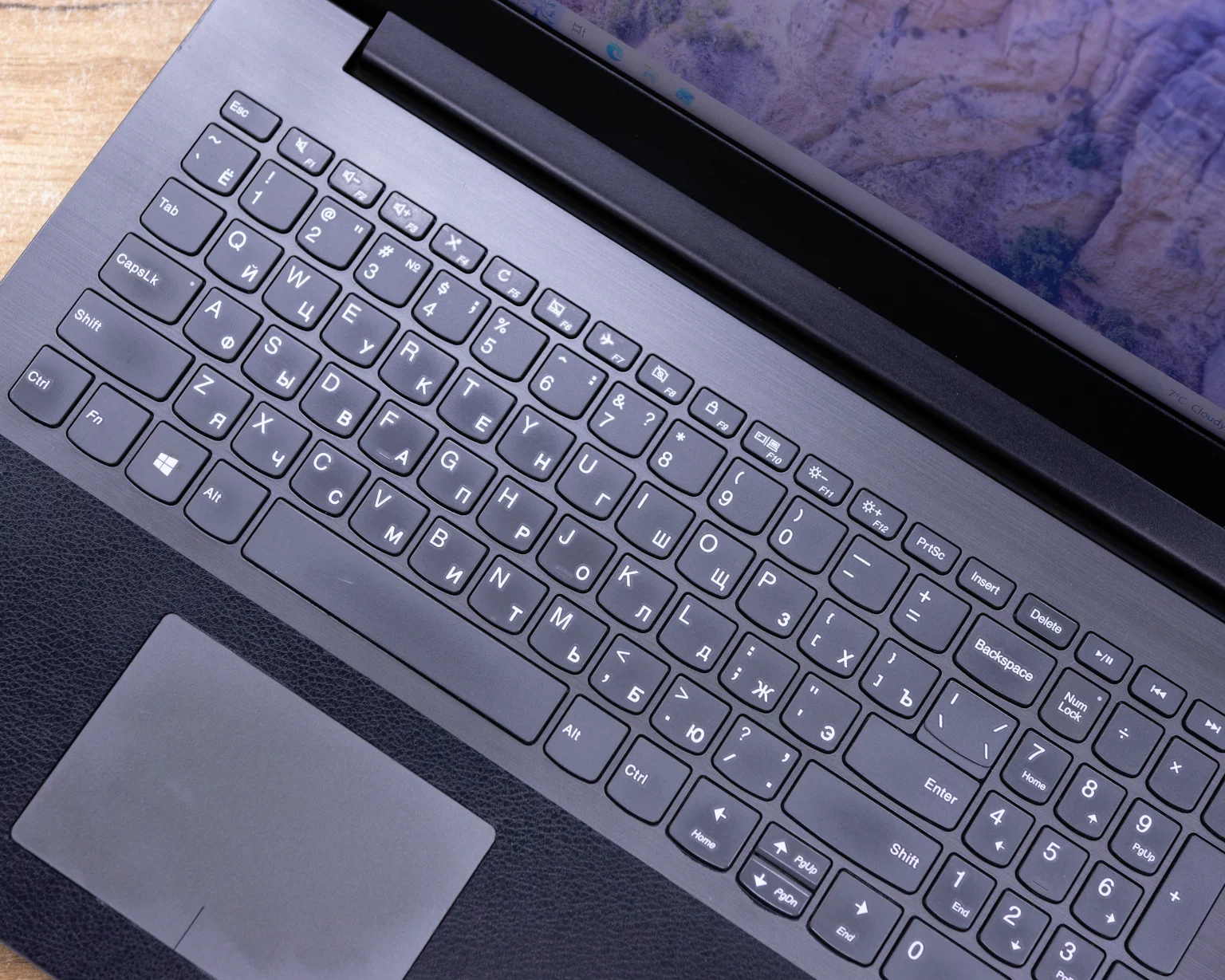 Ноутбук Lenovo IdeaPad 320-15IKB (FHD/i5-7gen/8GB/SSD 256GB)