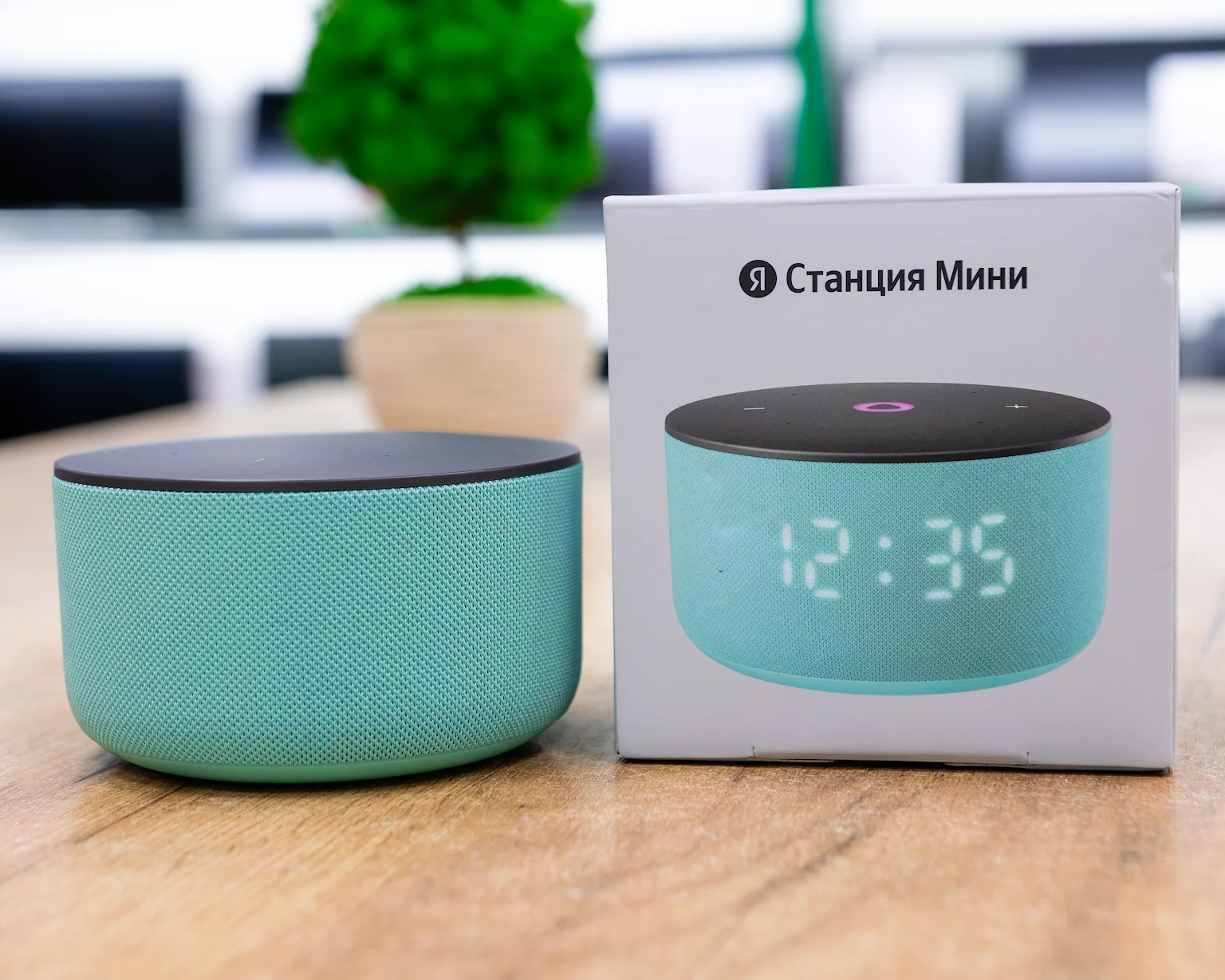 (новый. запечатан.) Умная колонка Яндекс Станция Мини 3 с часами (бирюзовый)