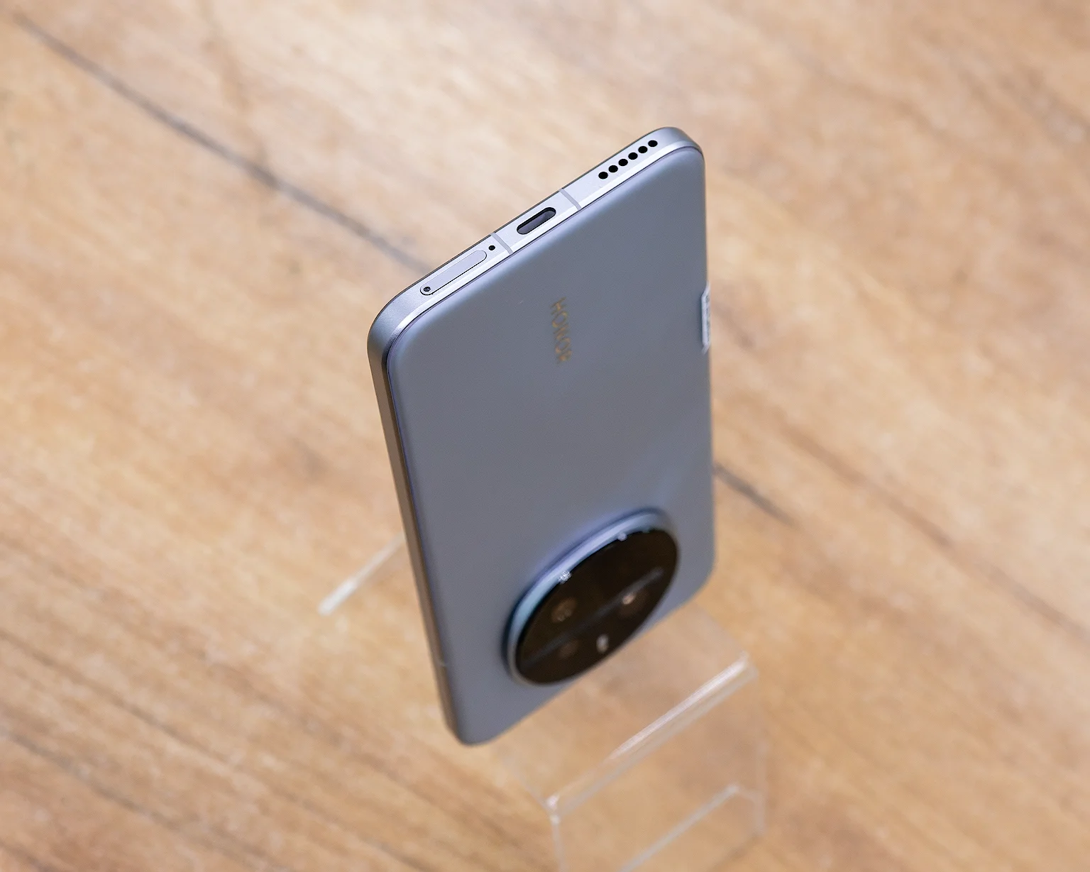 HONOR Magic7 12GB/256GB (лунный серый, отличное)