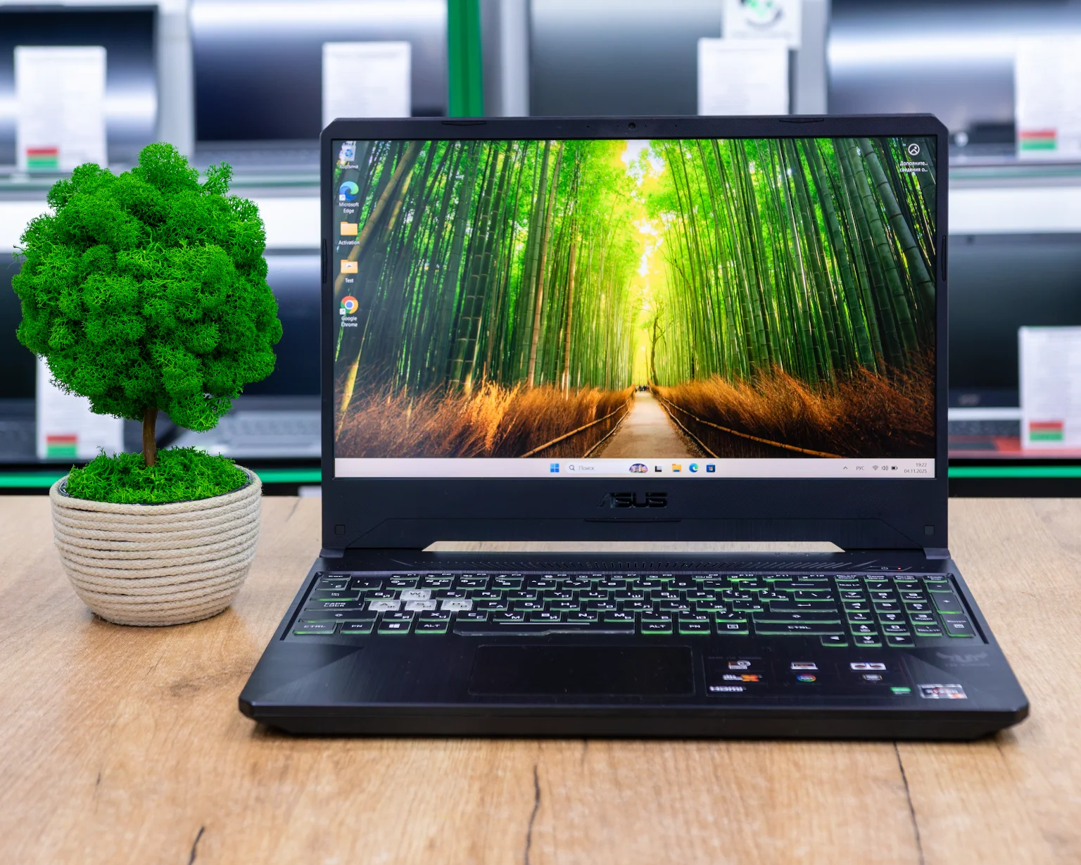 Игровой ноутбук Asus TUF Gaming FX505DT  (144Hz/Ryzen 5 3550H/GTX 1650 4GB/16GB/SSD 512GB)