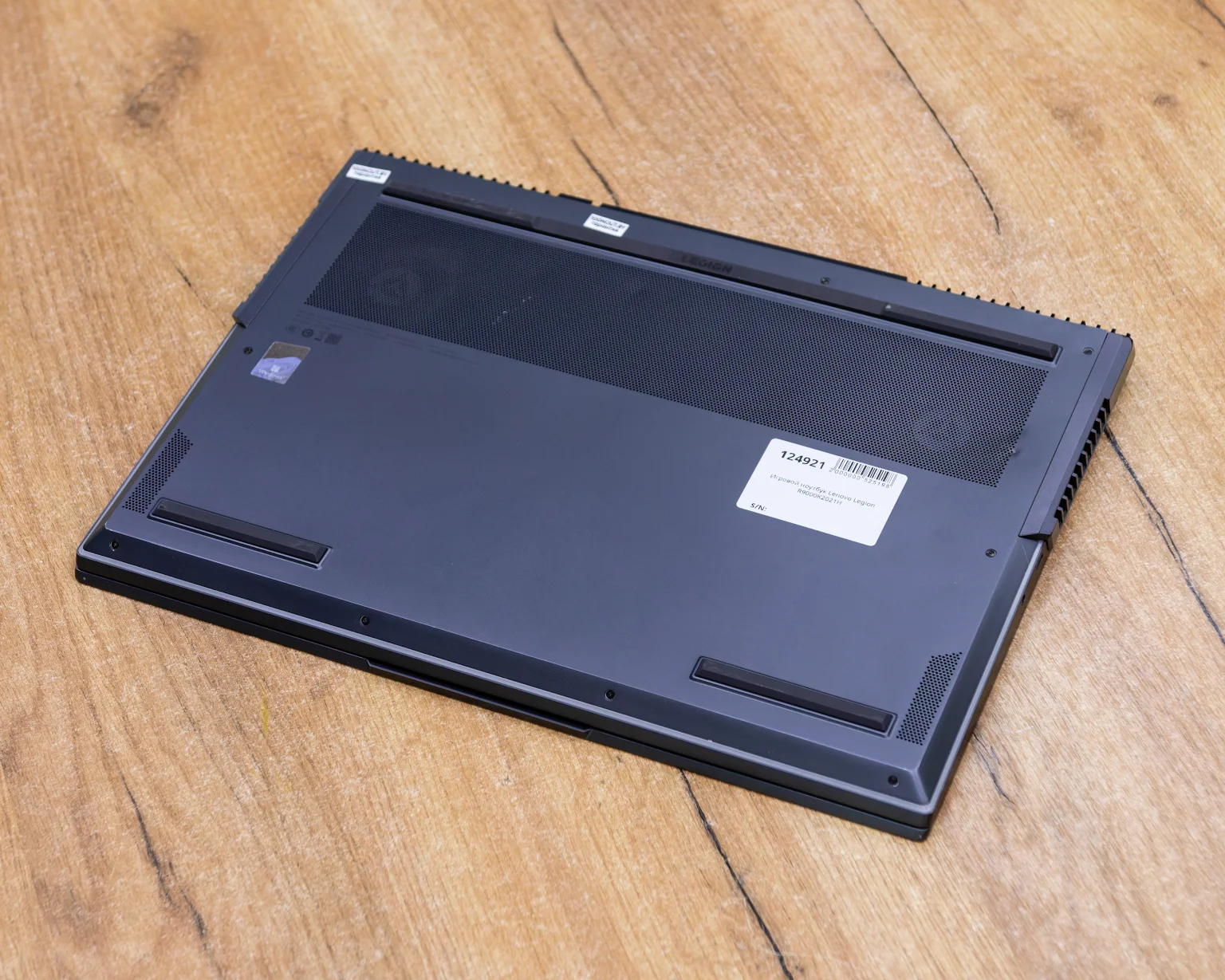 Игровой ноутбук Lenovo Legion R9000K2021H (165Hz/Ryzen 9 5900HX/RTX 3080 16GB/16GB/SSD 512+1024GB)