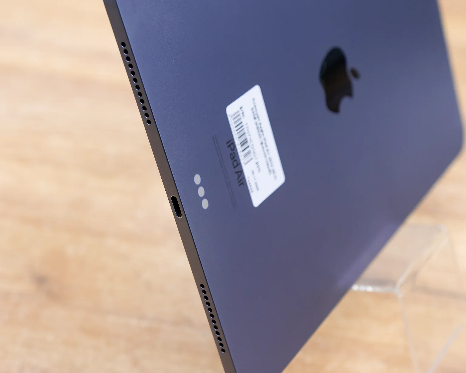 Планшет Apple iPad Air 2022 Wi-Fi 64GB MME23 (фиолетовый)