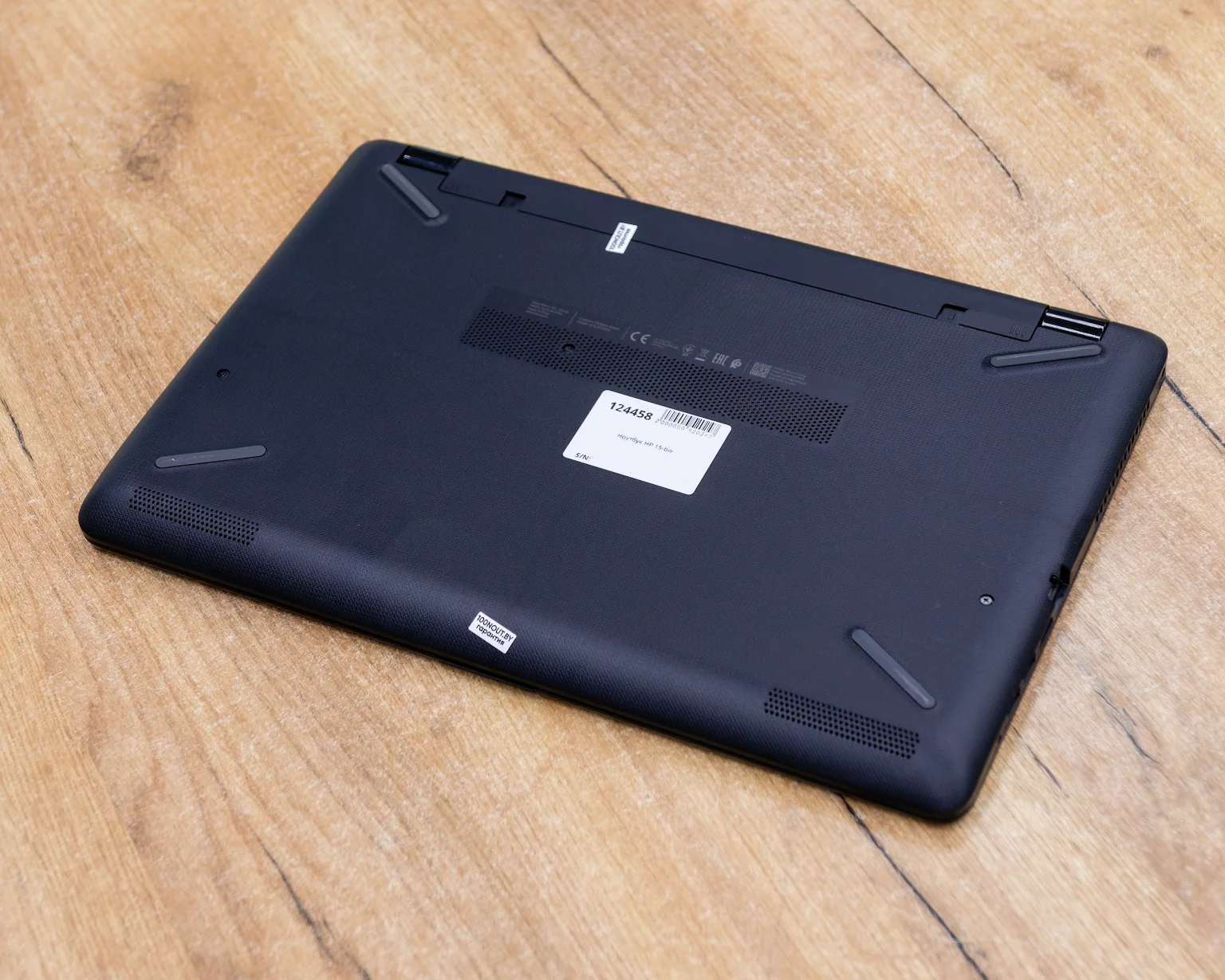 Ноутбук НР 15-bw (HD/AMD E2-9000e/4GB/HDD 500GB)