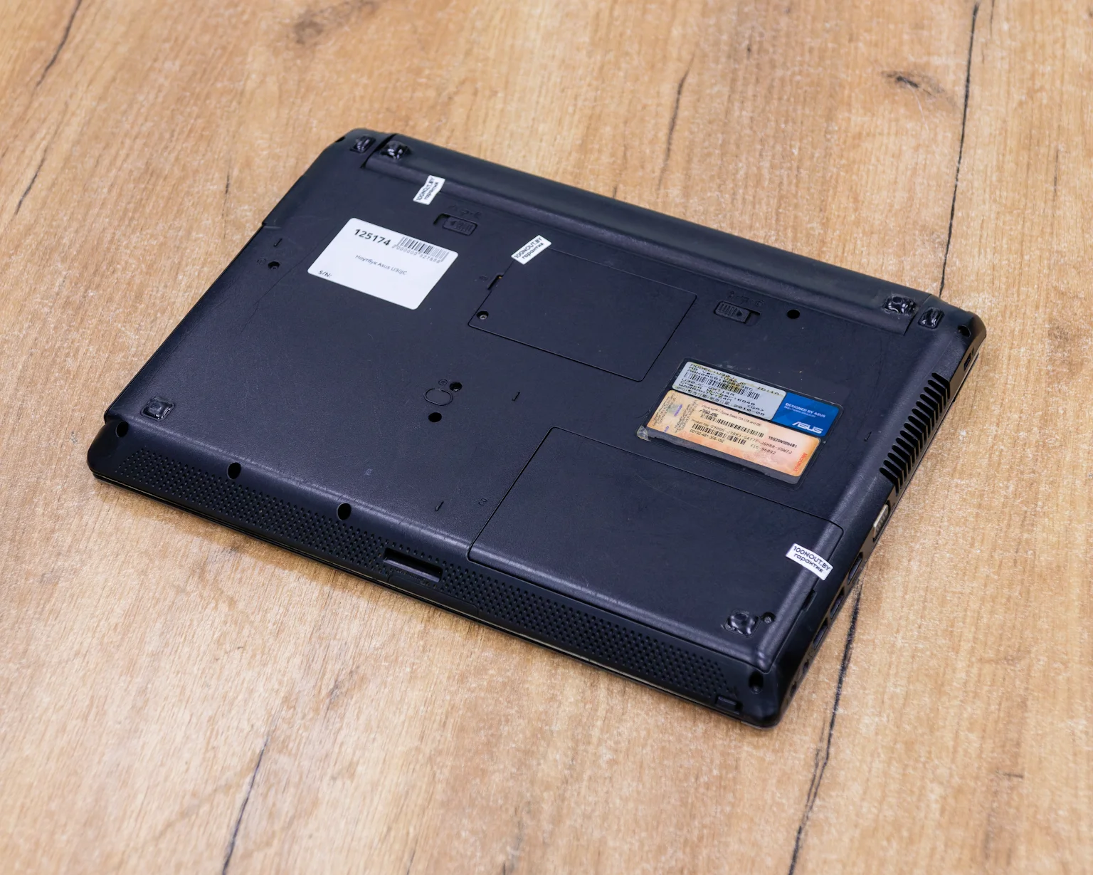 Ноутбук Acer Aspire 4920G (HD/Core 2 Duo T8300/Radeon HD 3650 512MB/2GB/HDD 500GB)