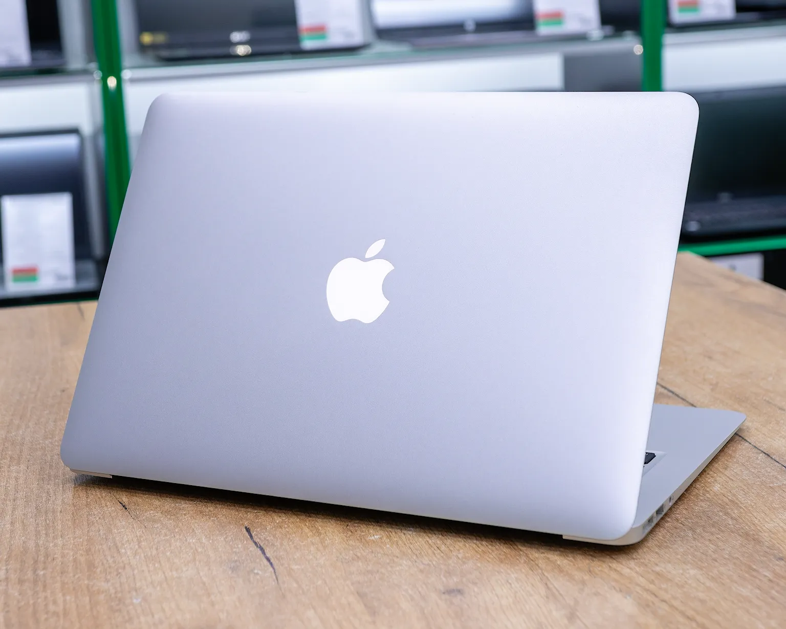 Ноутбук Apple MacBook Air 13