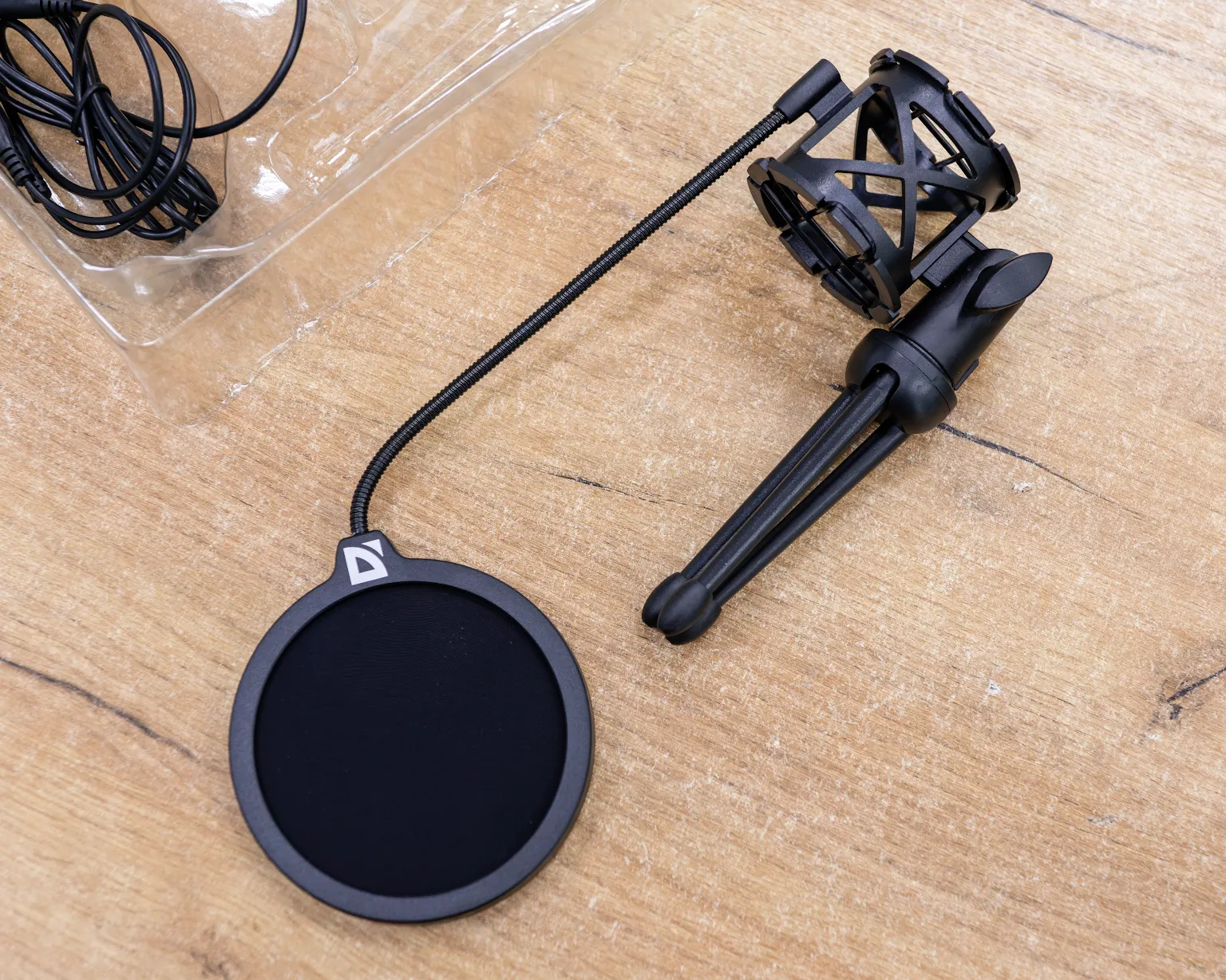 Микрофон игровой стрим Defender Forte GMC 300