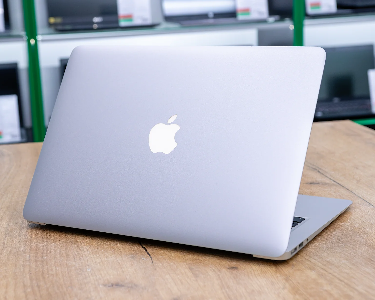 Ноутбук Apple MacBook Air 13